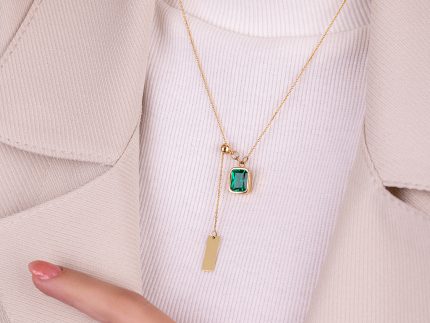 گردنبند طلا نگین سبز مدل آسانسوری