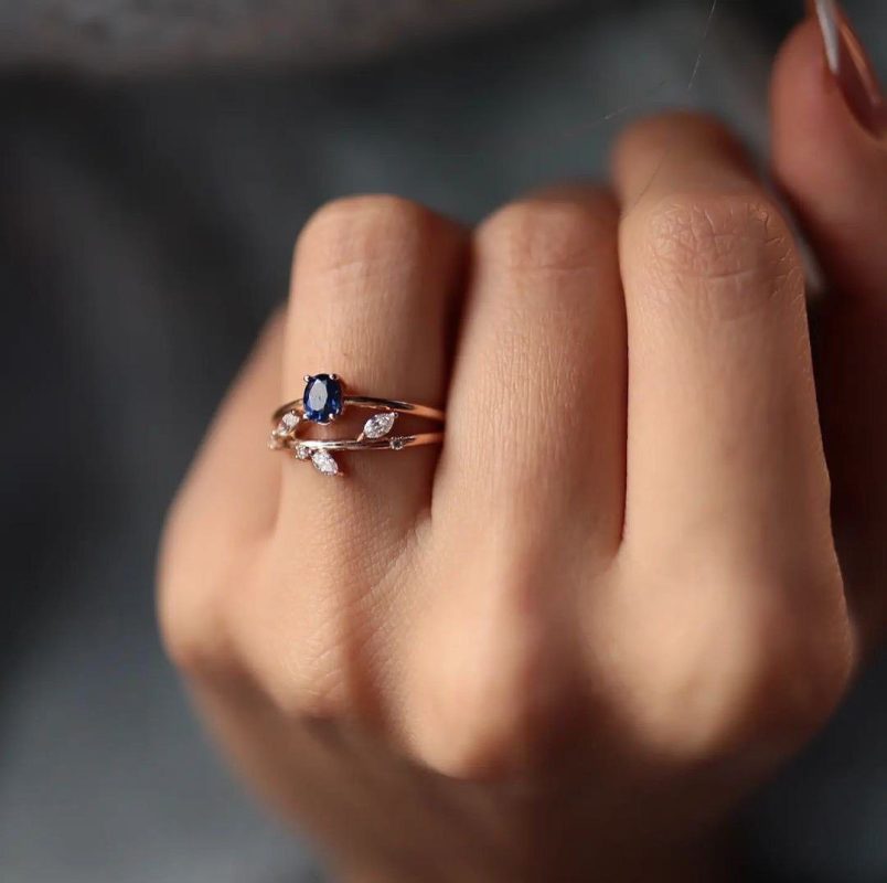 انگشتر طلا نگین دار جدید برگ