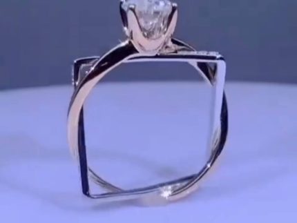 انگشتر طلا مربع