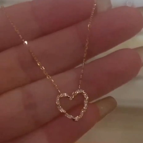 8.png گردنبند طلا مدل قلب