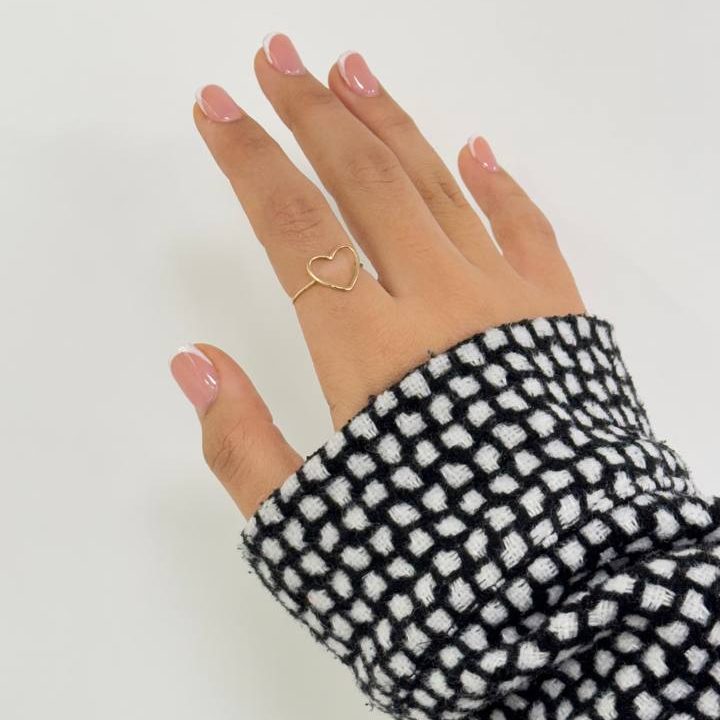 d06d4ca9-42ea-49d9-93c1-4964e62b13f5.jpg انگشتر طلا مینیمال قلب