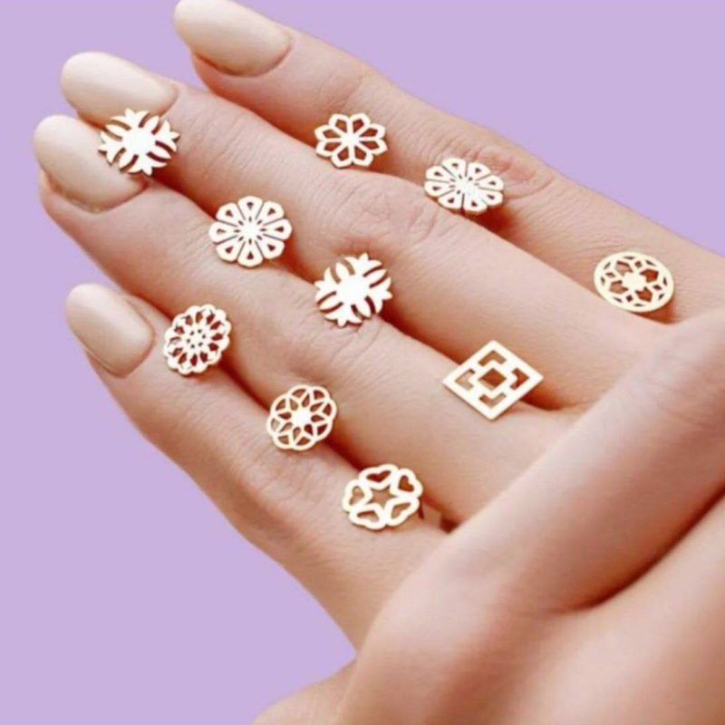 گوشواره طلا میخی لیزری