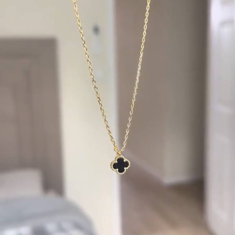 گردنبند طلا ونکلیف