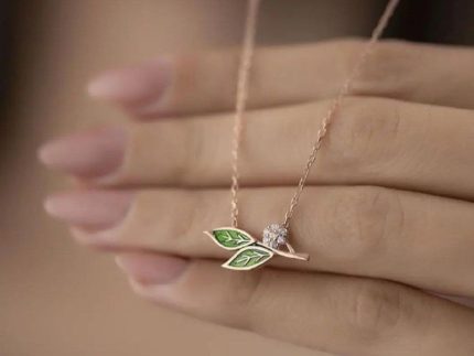 گردنبند طلا مدل برگ