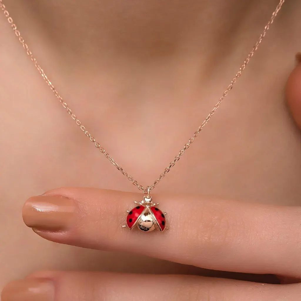 photo_2025-05-03_13-29-57.jpg آویز طلا مدل کفشدوزک