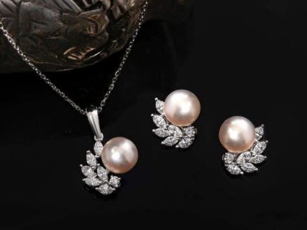 نیم ست طلا مدل مارکیز و مروارید