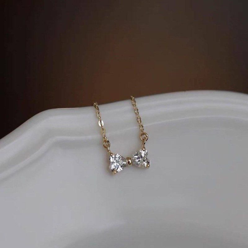 گردنبند طلا مدل پاپیون