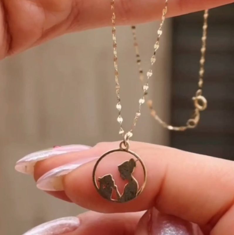 پلاک طلا لیزری مادر و دختر