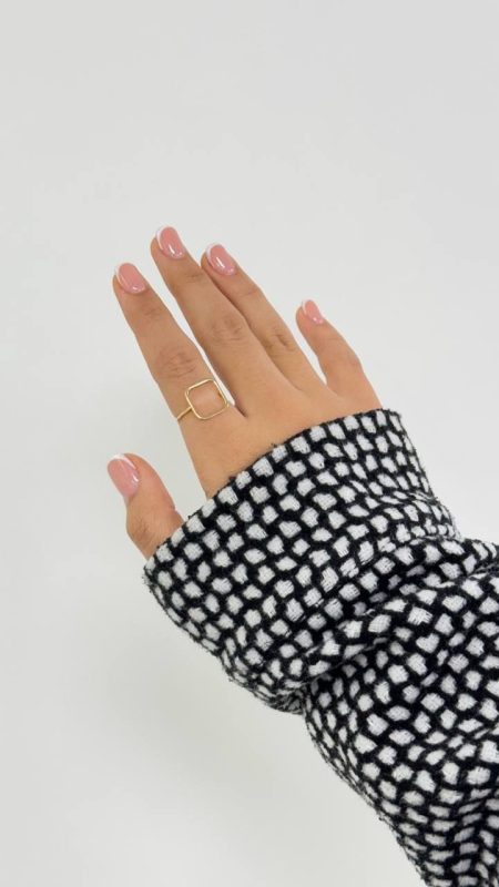 انگشتر طلا مربع