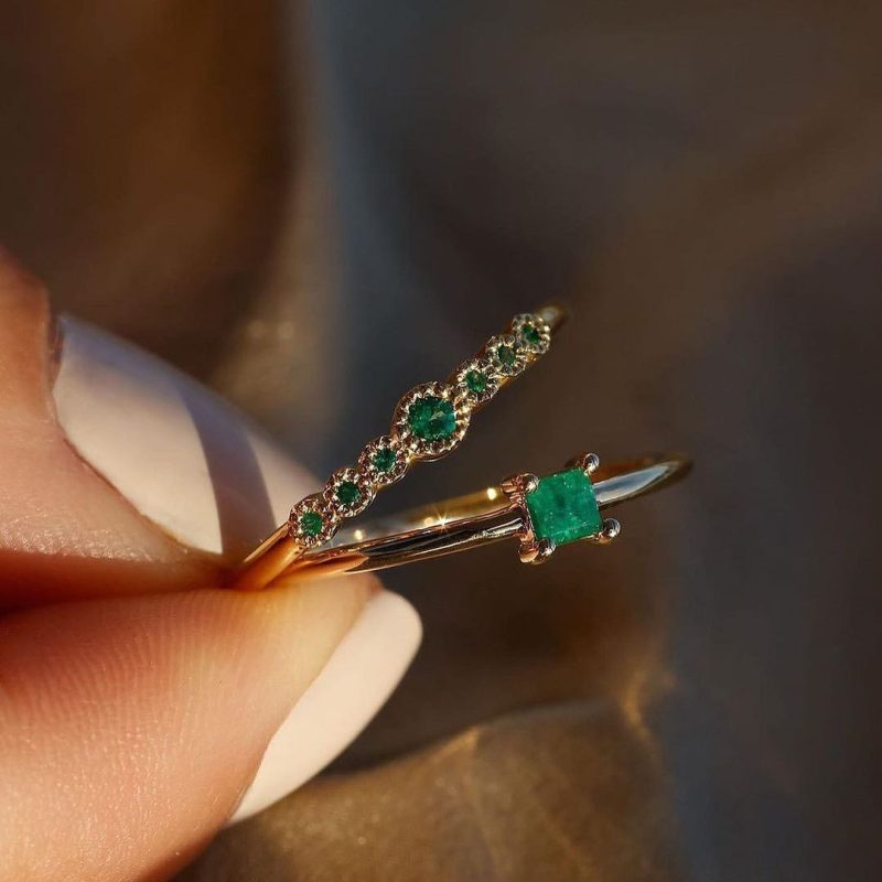 انگشتر طلا امرالد 7 تخمه