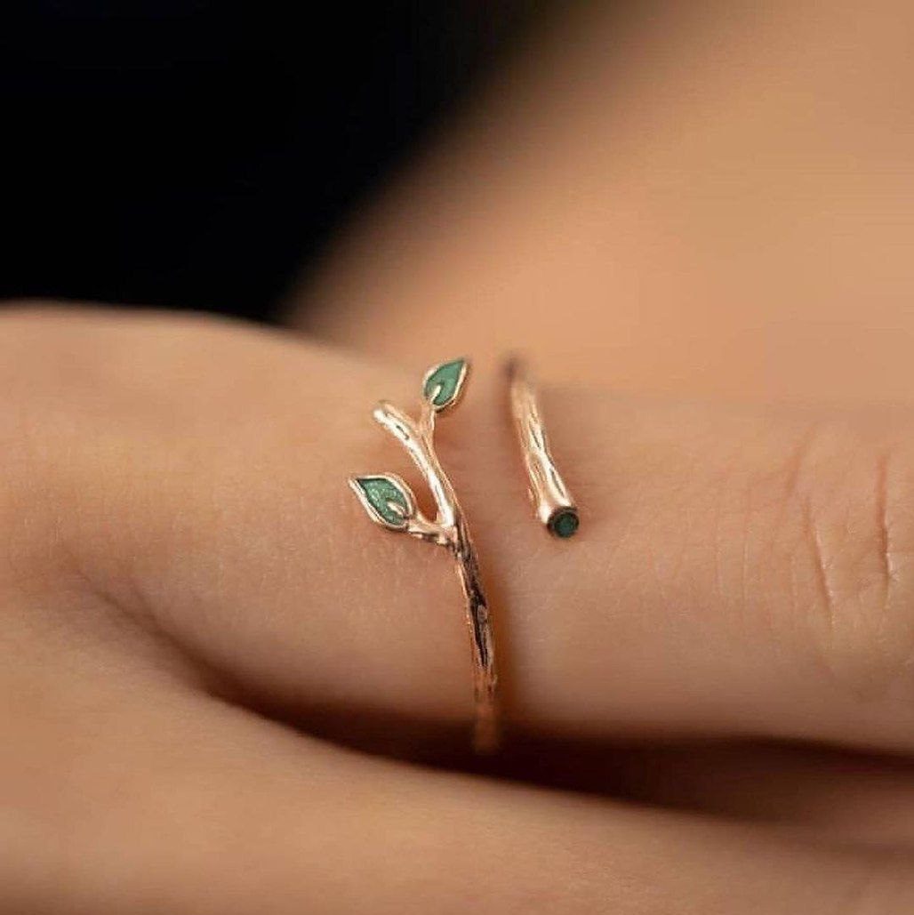 photo_2025-06-10_18-47-19.jpg انگشتر طلا درخت زندگی