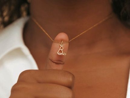 گردنبند طلا حروف