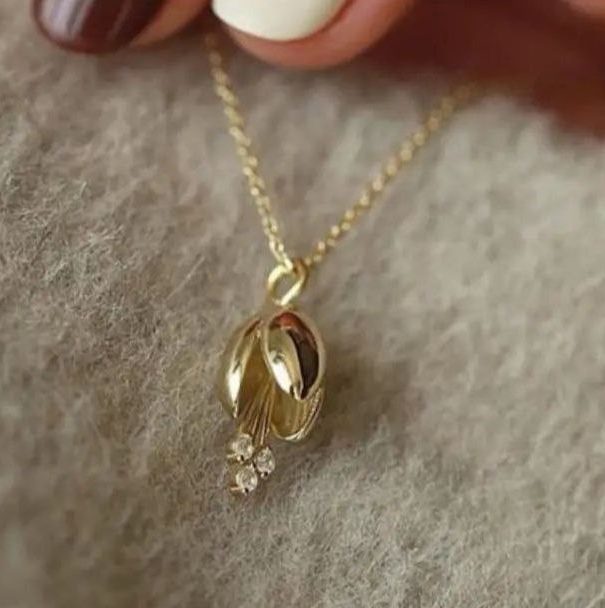 آویز طلا گل