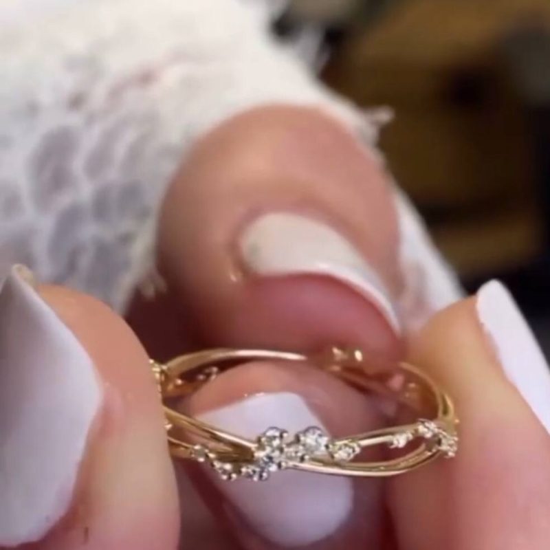 انگشتر طلا پیچ