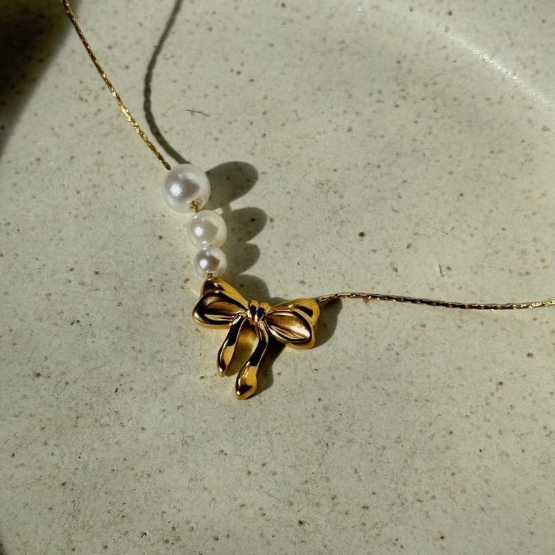 گردنبند طلا پاپیون