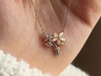 گردنبند طلا مدل دسته گل