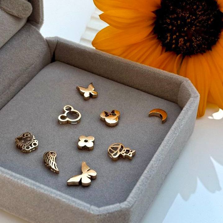 آویز طلا مدل ماه