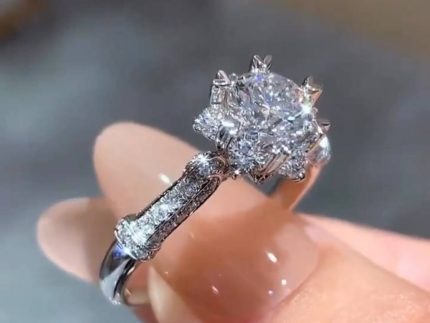 انگشتر طلا وراجیو پرنگين