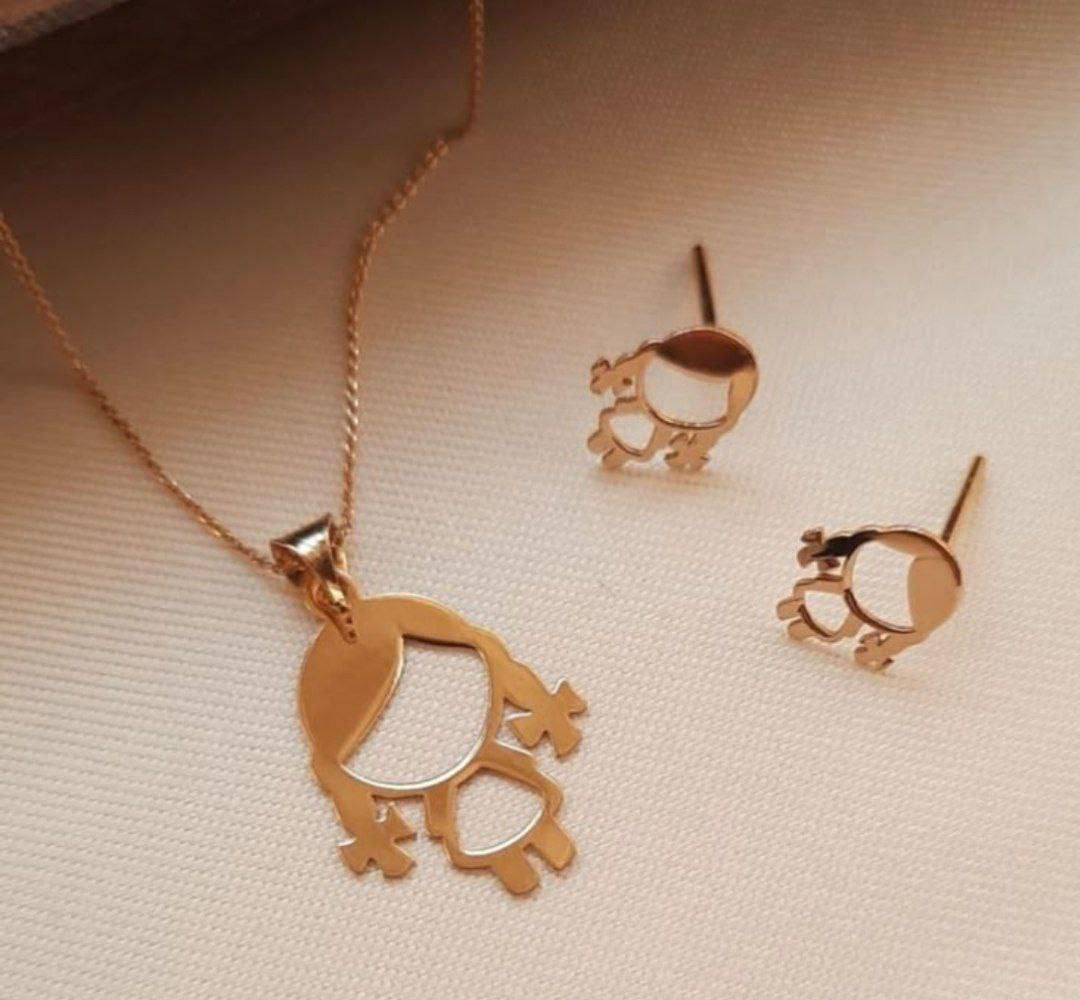 photo_3_2025-07-28_14-43-45.jpg نیم ست طلا طرح دختربچه