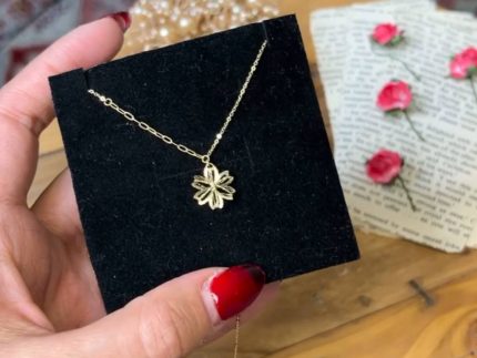 گردنبند طلا گل