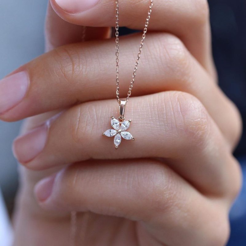 نیم ست طلا مدل شکوفه