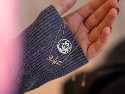 گردنبند طلا عشق میخی